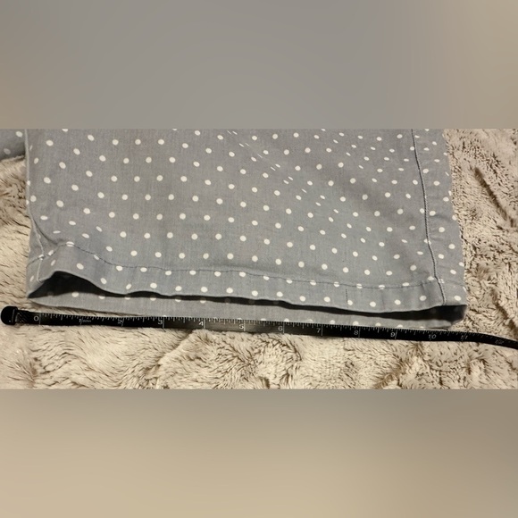 GAP Khakis By Gap Light Blue Polka Dot Bermuda Shorts - Picture 5 of 9